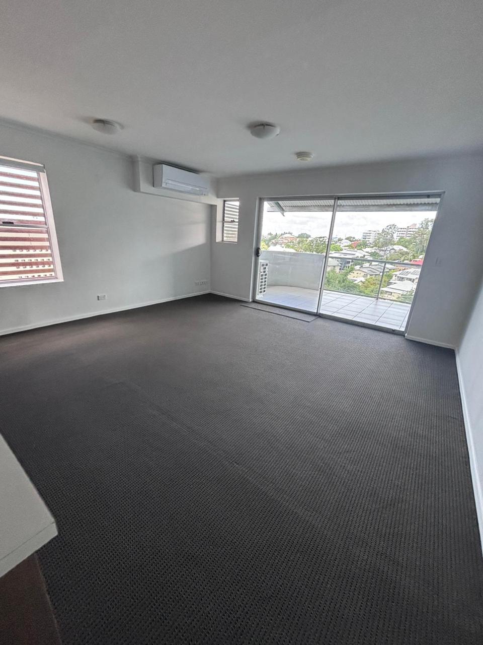 Carpet Steam Cleaning Service